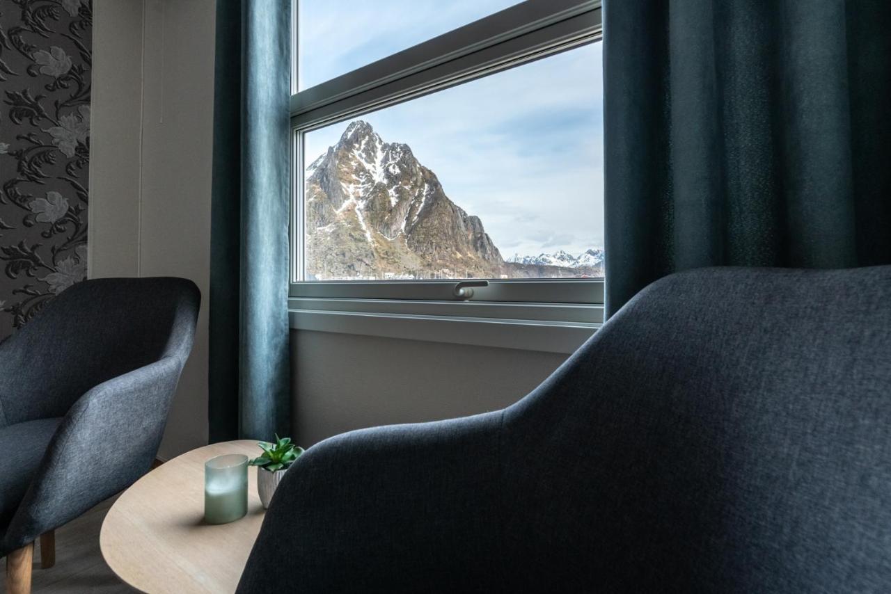 סבולבאר Marina Hotel Lofoten מראה חיצוני תמונה